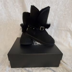 Australia Luxe Hatchet Short Black Boots